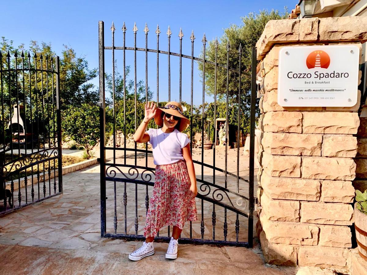 Cozzo Spadaro B&B Portopalo Di Capo Passero Luaran gambar
