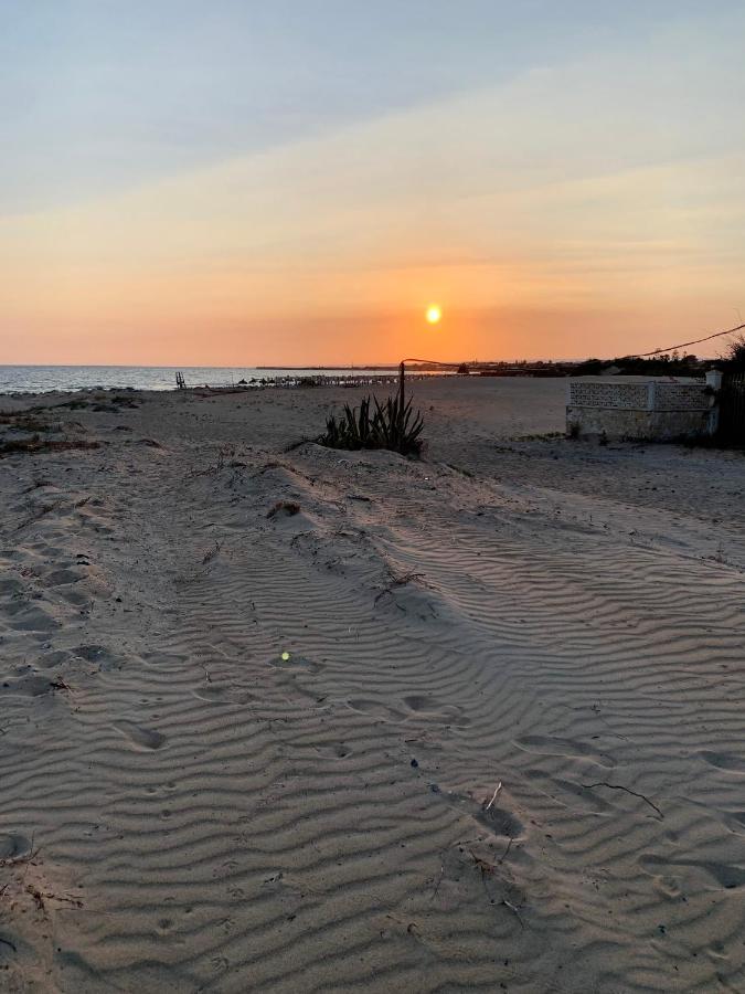 Cozzo Spadaro B&B Portopalo Di Capo Passero Luaran gambar